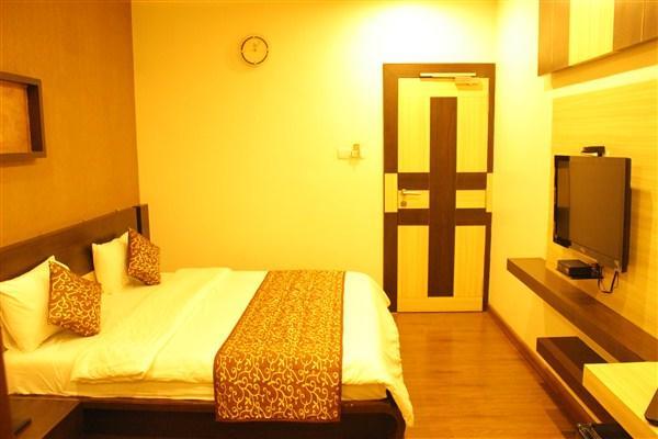 Princess Hotel Ankleshwar Kültér fotó
