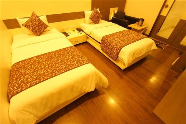 Princess Hotel Ankleshwar Kültér fotó